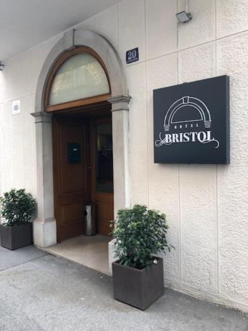 Hotel Bristol 트리에스테 외부 사진
